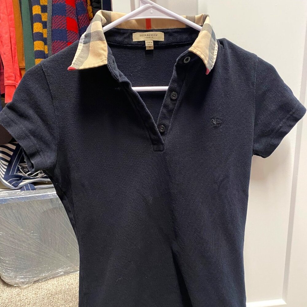 Women's Burberry Polo Size Small